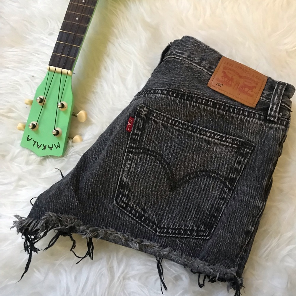 Levi’s 501 Denim Shorts {27}